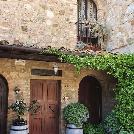Casalchino * San Gimignano